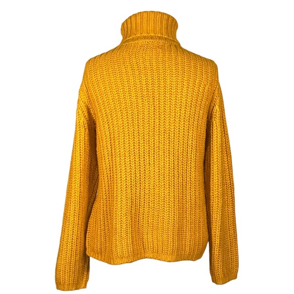 Lucky Brand Women’s Chunky & Soft Mustard Gold Turtleneck Sweater Oversized S/P - Picture 5 of 9